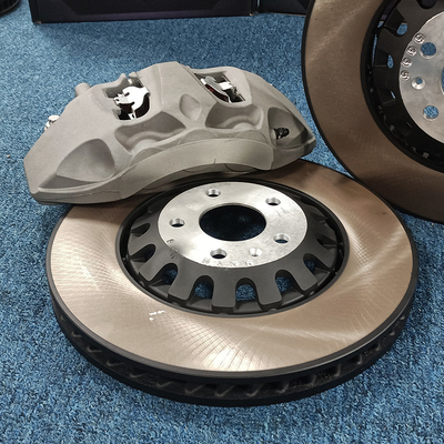aleación de aluminio de la posición de los calibradores 4 del freno del coche de 345m m 355m m 370m m