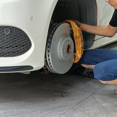 Las pinzas de freno de coche Mercedes Benz C200 mejoran 6 pinzas de pote y discos de 355 mm