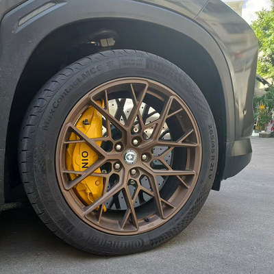 Excelente resistencia al polvo calibre de freno para Audi Q7 con rotores personalizados